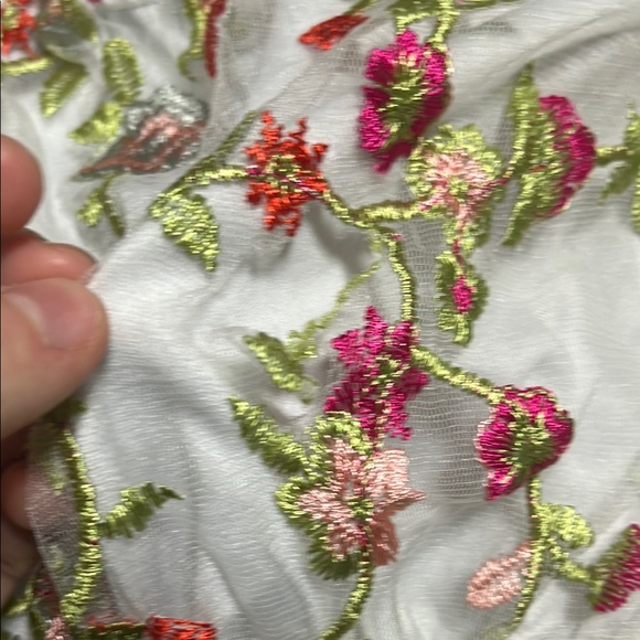 Multicolored Off the Shoulder Ruffled Puff Sleeve Crop Top - Picture 4 of 5